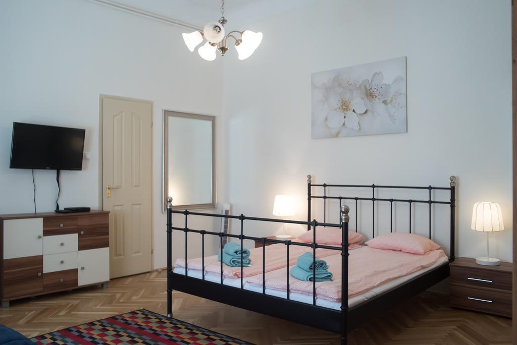 Friendly Home In The Center Budapeste Exterior foto