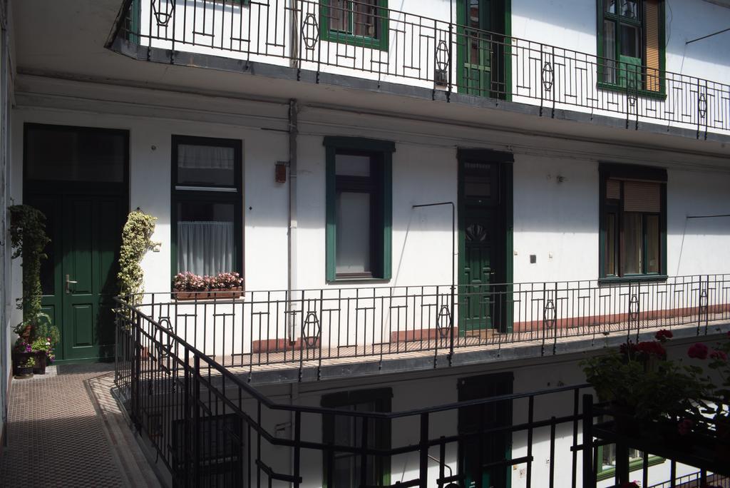 Friendly Home In The Center Budapeste Exterior foto
