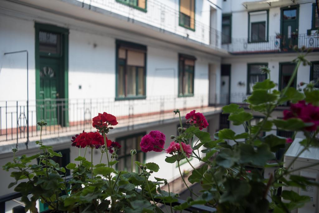 Friendly Home In The Center Budapeste Exterior foto