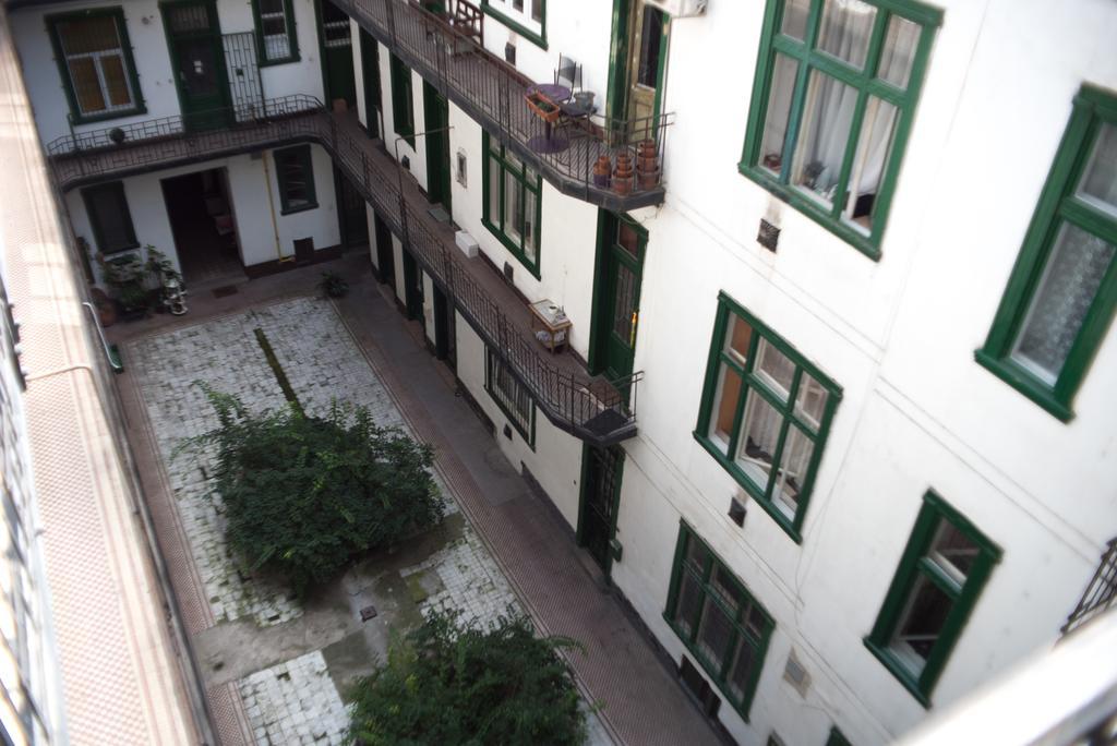 Friendly Home In The Center Budapeste Exterior foto